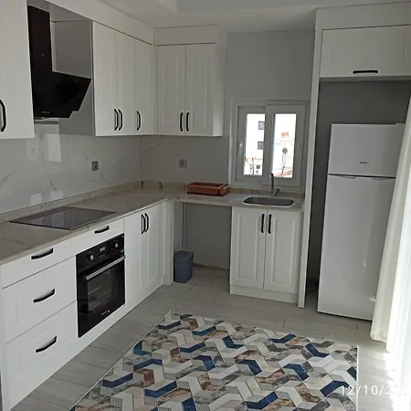 Sahiner Aparthotel *