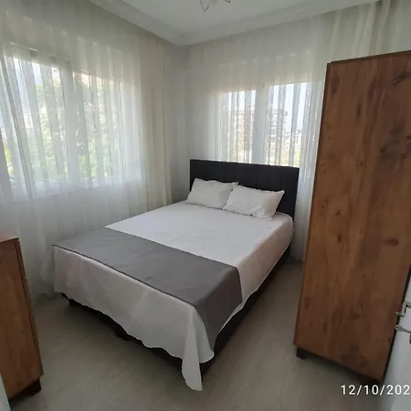 Sahiner Aparthotel